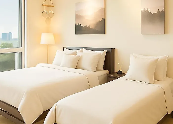 Apartment Cozy 2-bedroom In The Venice Luxury Residences Manila